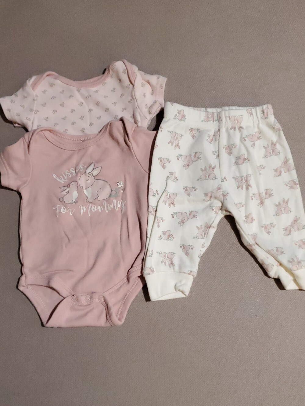 0-3 M Pink Bunny One-Piece Set